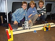 Luca Hiller, Lennard Dinter, Kaye Rademann: Technik 3. Platz Schüler experimentieren